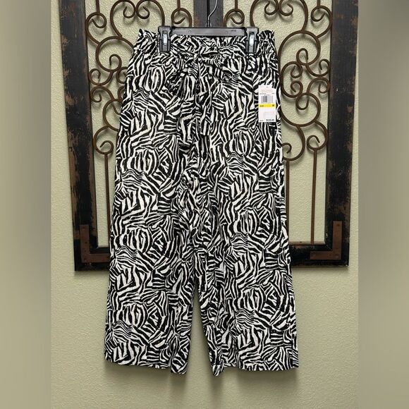 Michael Kors metallic zebra print crop pants - Picture 5 of 7